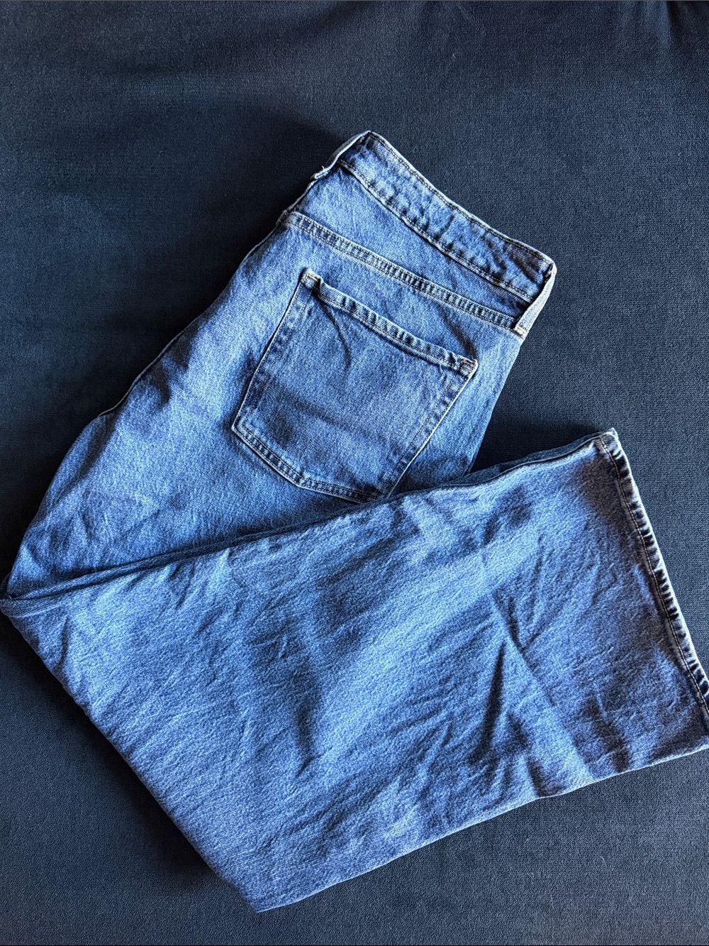 Old Navy - Curvy Wide Leg Jeans (Petite)